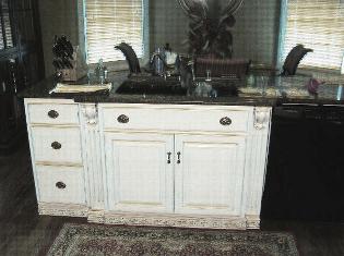Kitchen, Custom Cabinets